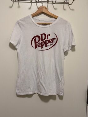 Dr. Pepper white t-shirt women’s size M